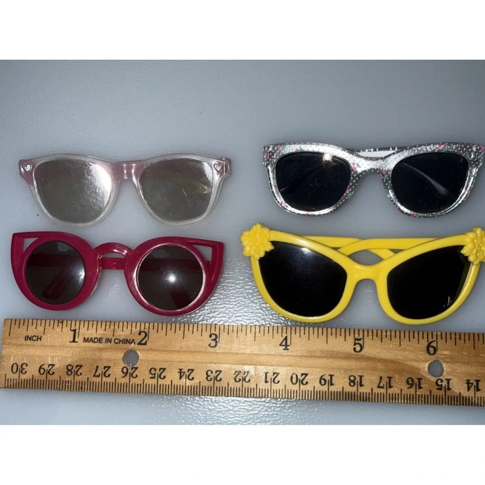Barbie Doll Sunglasses Lot of 4 pairs for Barbie Dolls.